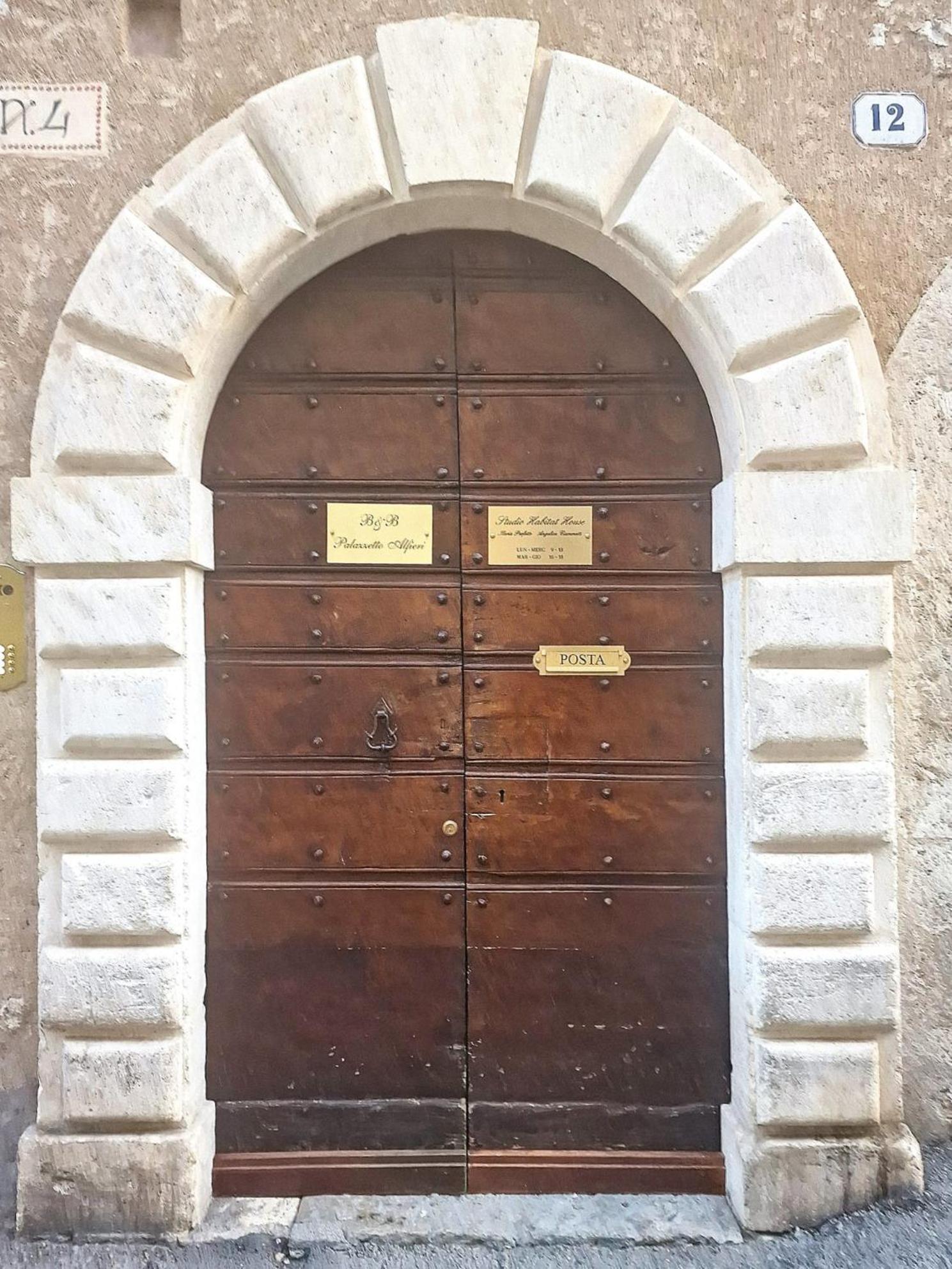 B&B Palazzetto Alfieri L'Aquila Centro Storico Екстер'єр фото