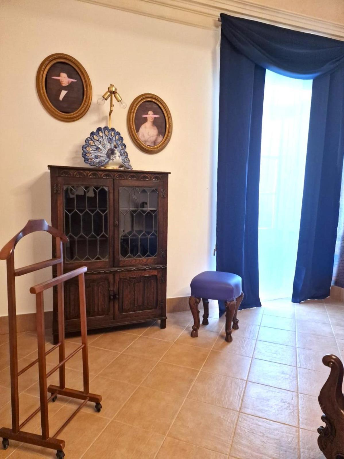 B&B Palazzetto Alfieri L'Aquila Centro Storico Екстер'єр фото