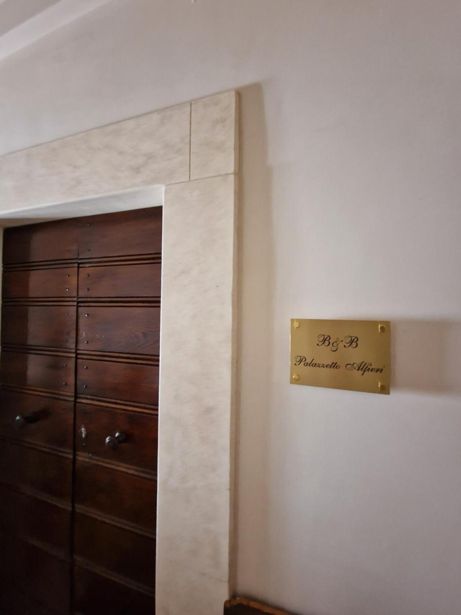 B&B Palazzetto Alfieri L'Aquila Centro Storico Екстер'єр фото